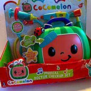 COCOMELON Musical Checkup Case